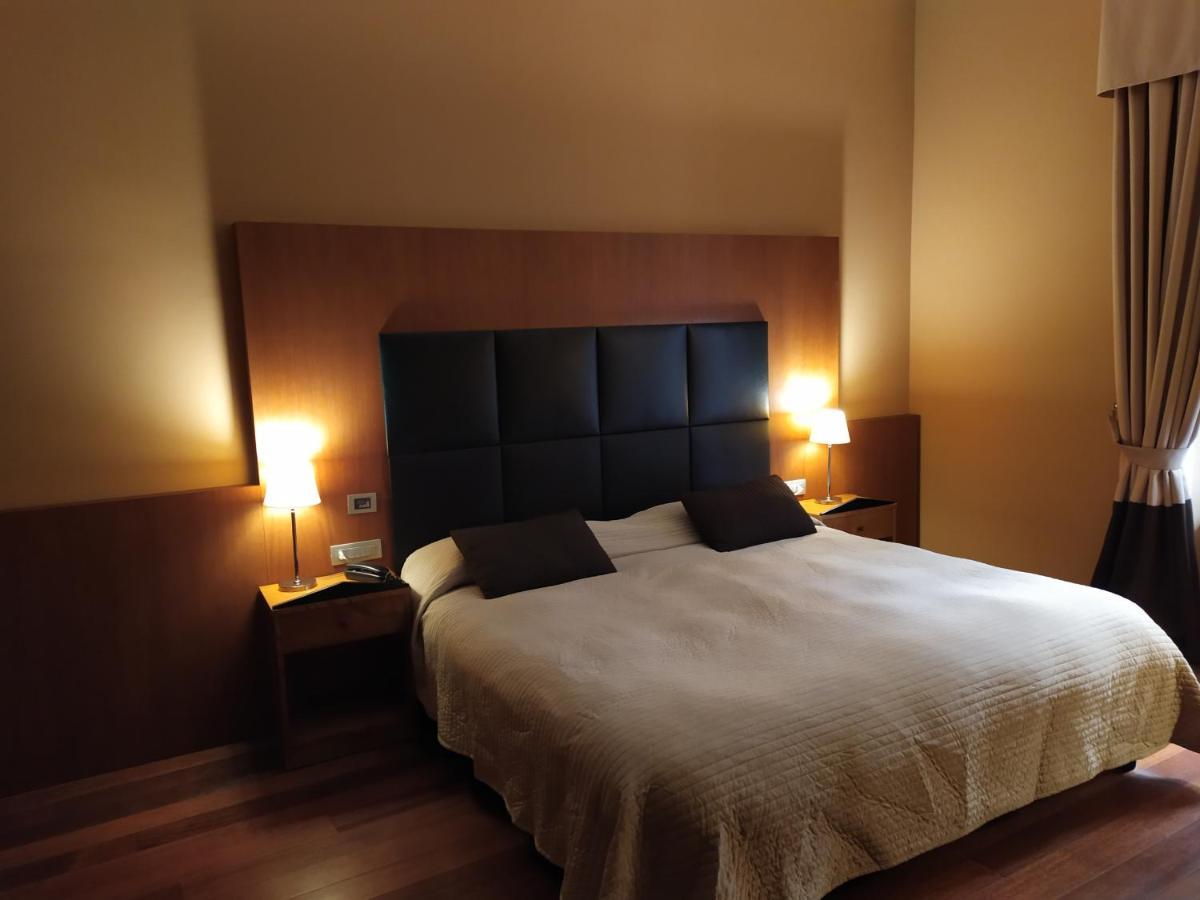 פלרמו Hotel Porta Felice & Spa מראה חיצוני תמונה